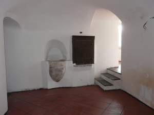 Properties for sale in Italy, on the Italian Rivieras, in the Italian Lakes and Tuscany.